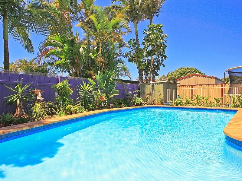 470 Anzac Ave, Kippa-ring QLD 4021