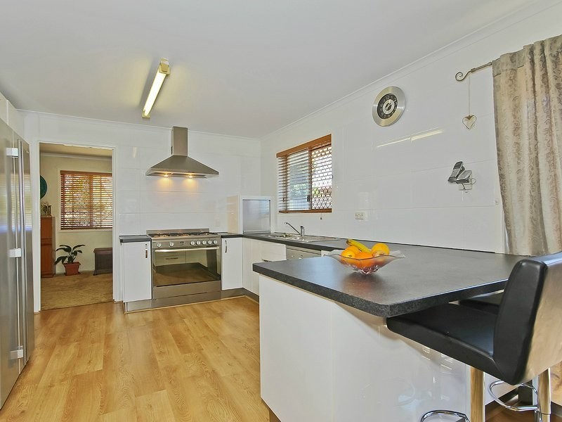 470 Anzac Ave, Kippa-ring QLD 4021