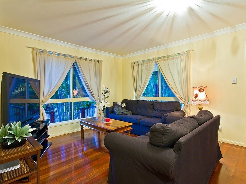 20 Pandanus Court, Kallangur QLD 4503