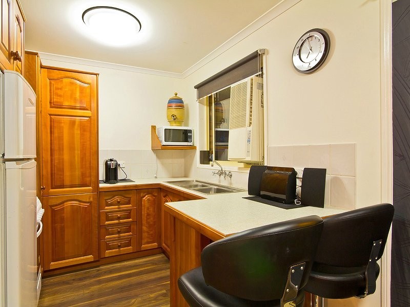 20 Pandanus Court, Kallangur QLD 4503