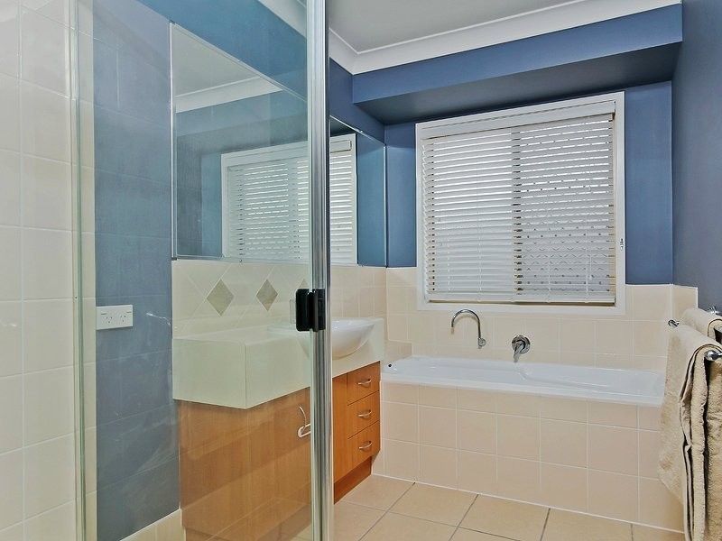 68 Butterfly Drive, Kallangur QLD 4503