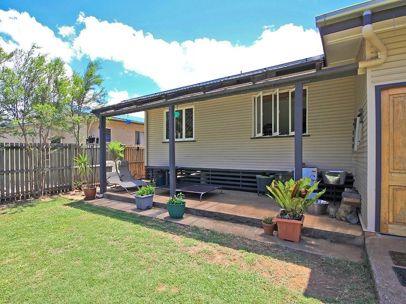 7 Harding Street, Kallangur QLD 4503