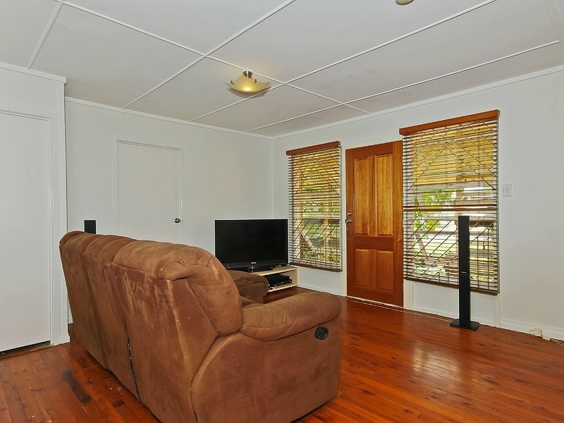 7 Harding Street, Kallangur QLD 4503