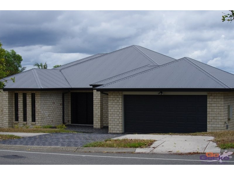 128 Bestmann Road East, Sandstone Point QLD 4511