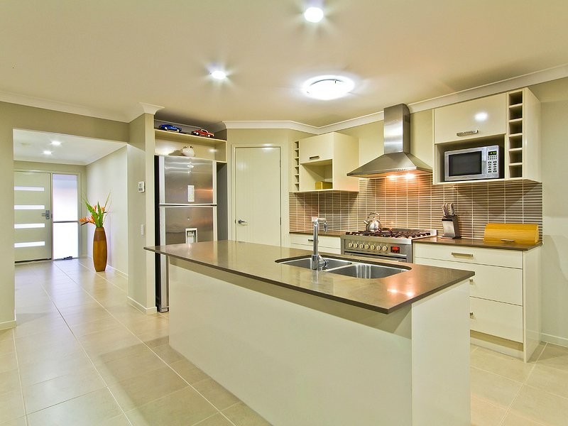 16 Coriander Drive, Griffin QLD 4503