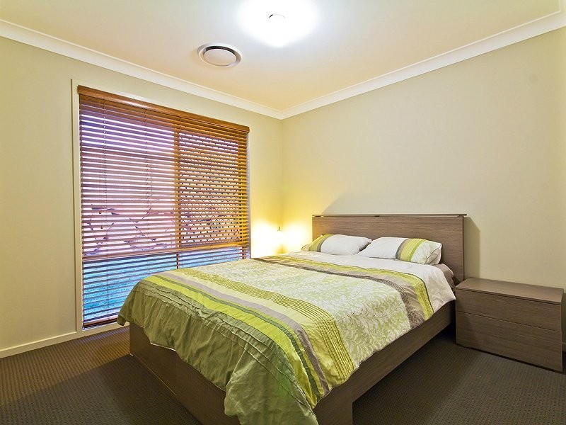 16 Coriander Drive, Griffin QLD 4503