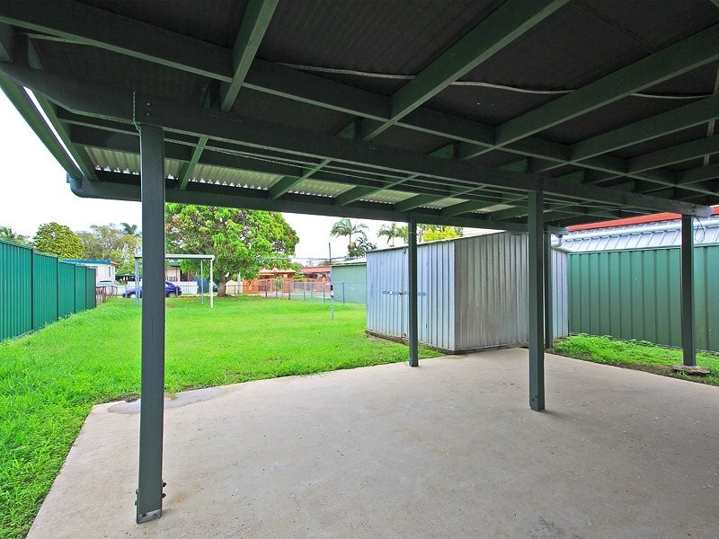 32 Dolphin Street, Deception Bay QLD 4508