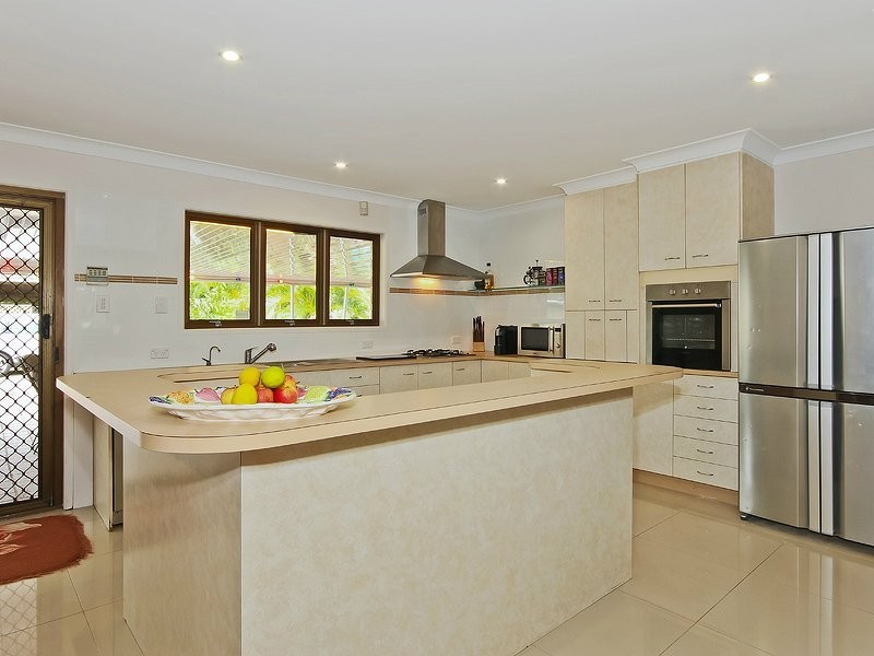 172 Bancroft Tce, Deception Bay QLD 4508