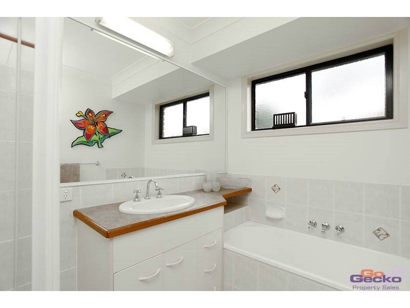 21 Homeworld Drive, Narangba QLD 4504