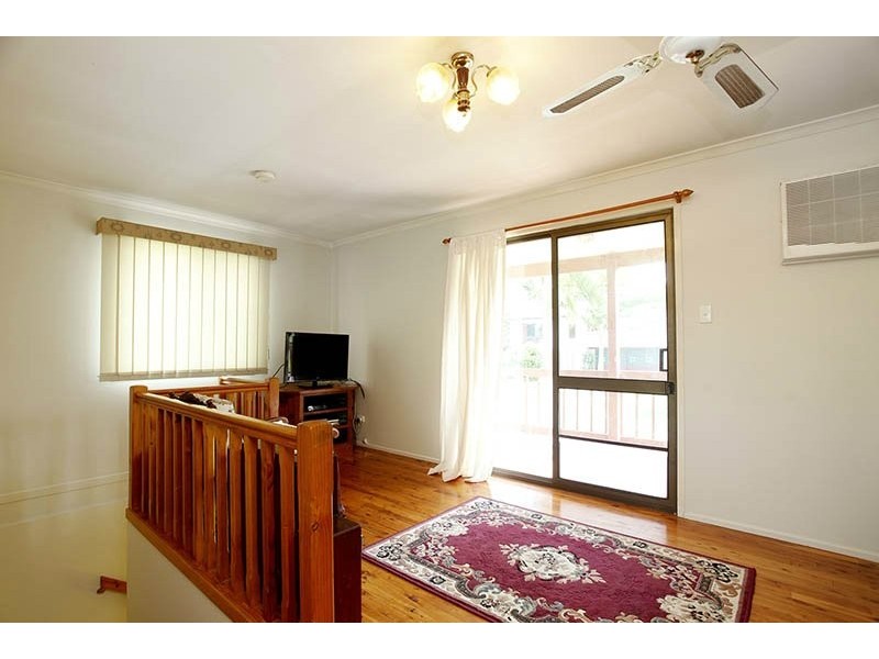 5 Minstrel Street, Kallangur QLD 4503
