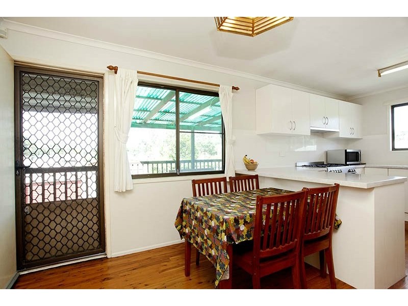 5 Minstrel Street, Kallangur QLD 4503
