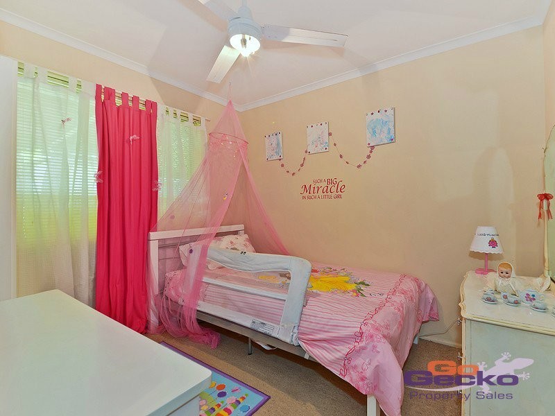 41 Alexander Avenue, Kallangur QLD 4503