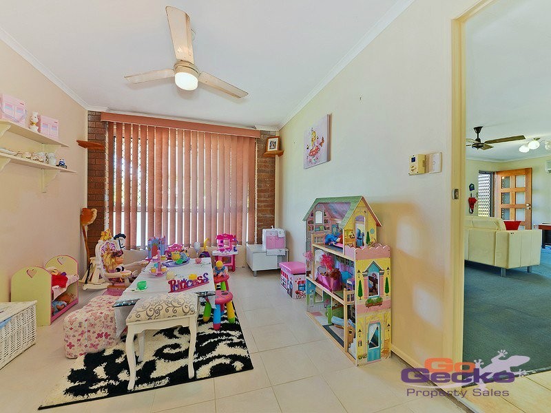 41 Alexander Avenue, Kallangur QLD 4503