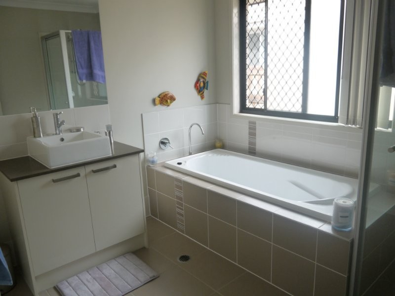 68 Denham crescent, North Lakes QLD 4509