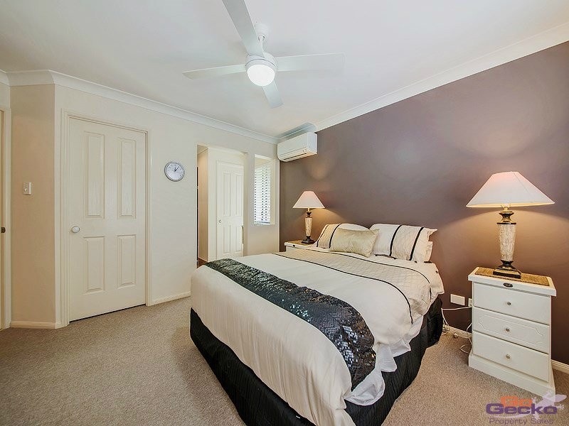 24 Dotterel Crescent, North Lakes QLD 4509