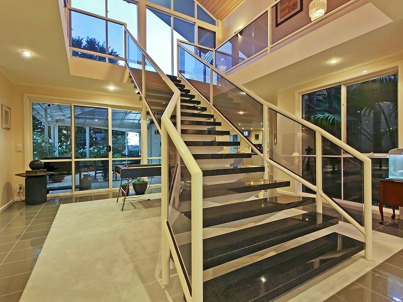 6 Sunny Rise, Templestowe VIC 3106