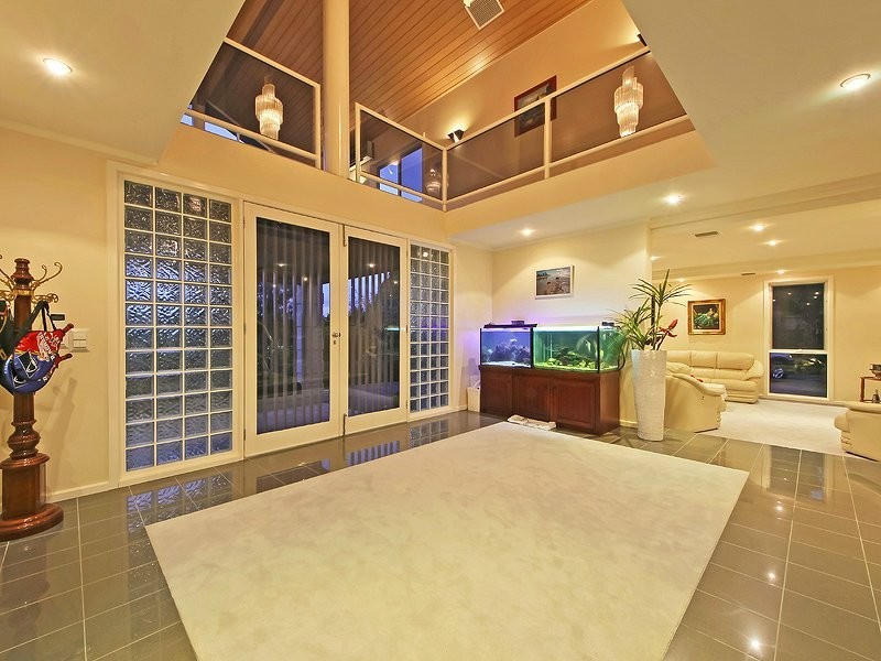 6 Sunny Rise, Templestowe VIC 3106