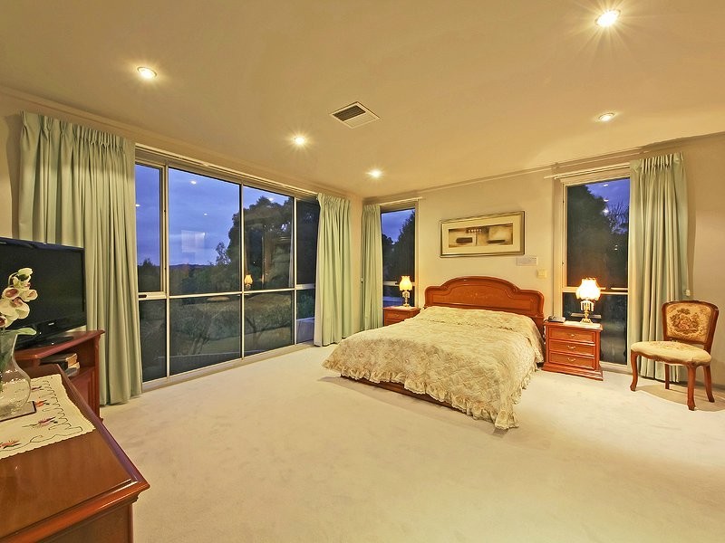 6 Sunny Rise, Templestowe VIC 3106