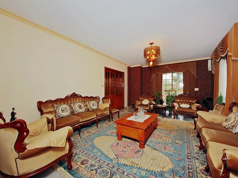 8 Claremont Crescent, Reservoir VIC 3073