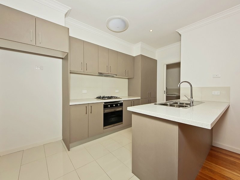 3/58 Purinuan Road, Reservoir VIC 3073