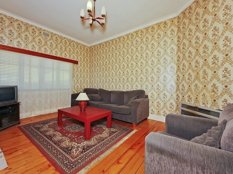 127 Cramer Street, Preston VIC 3072