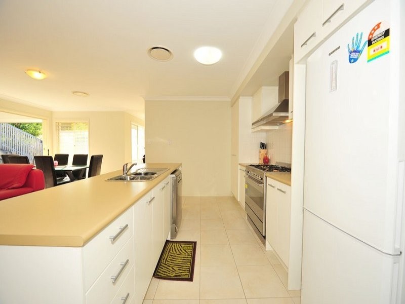 17 Pelagian Street, Augustine Heights QLD 4300