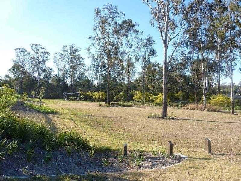 21 Rush Drive, Augustine Heights QLD 4300