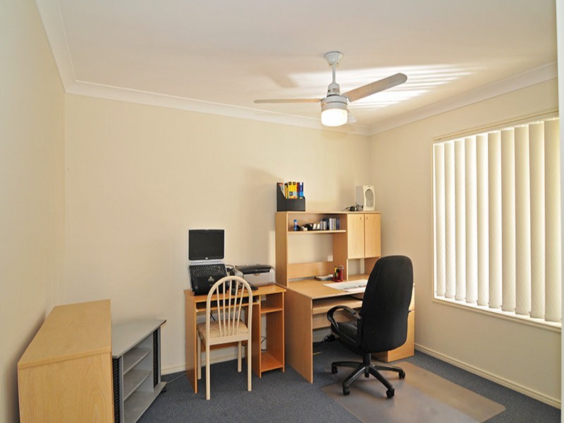 19 Bounty Street, Springfield Lakes QLD 4300