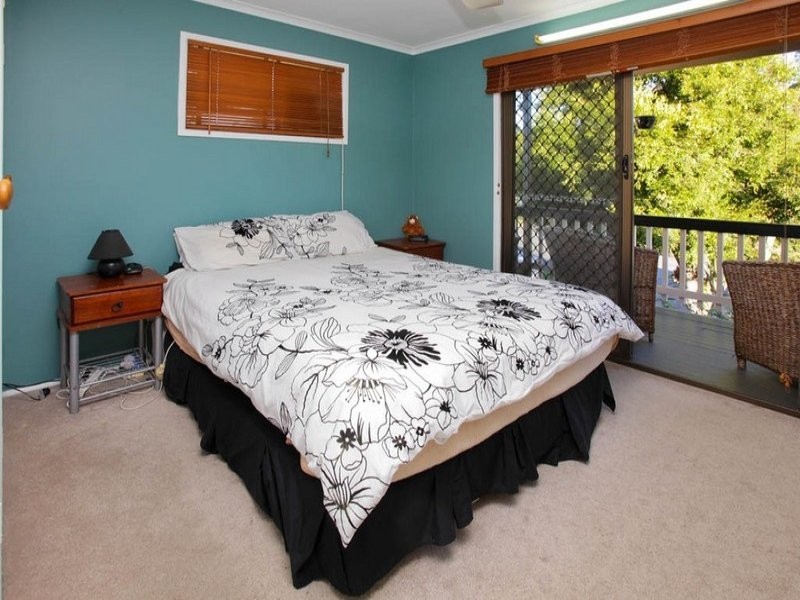 25 Lorraine Street, Camira QLD 4300