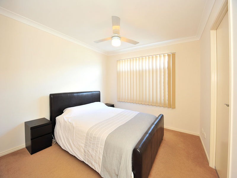 21 Parkview Drive, Springfield Lakes QLD 4300