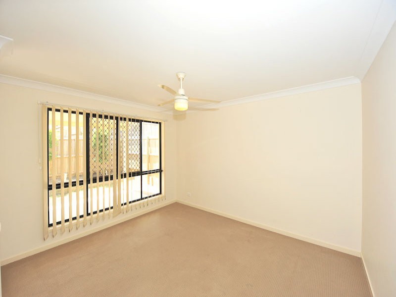 42 Carnarvon Ave, Springfield Lakes QLD 4300