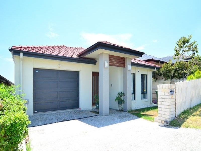 28 Hyde Ave, Springfield Lakes QLD 4300