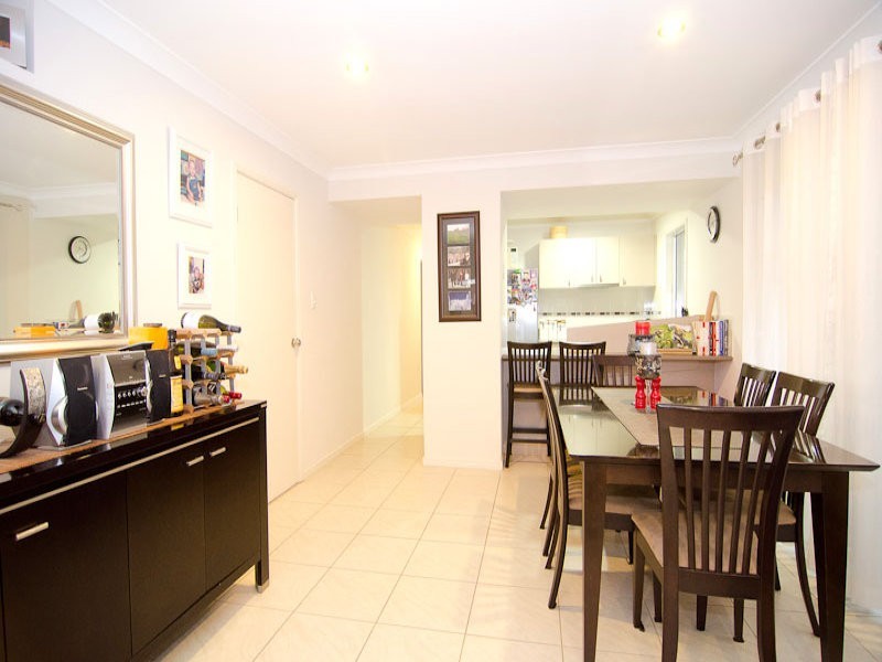 3 Zenith Way, Springfield Lakes QLD 4300
