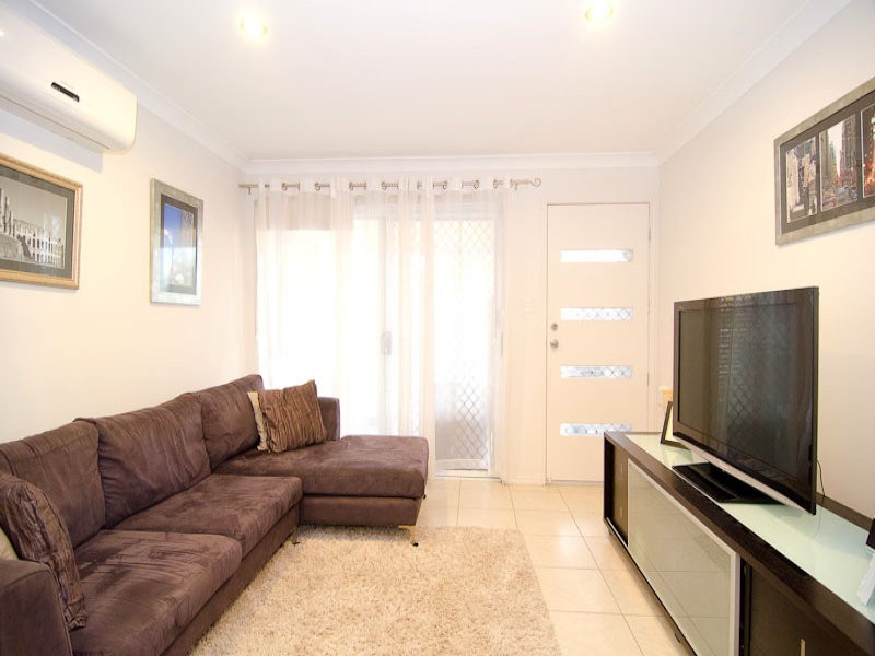 3 Zenith Way, Springfield Lakes QLD 4300