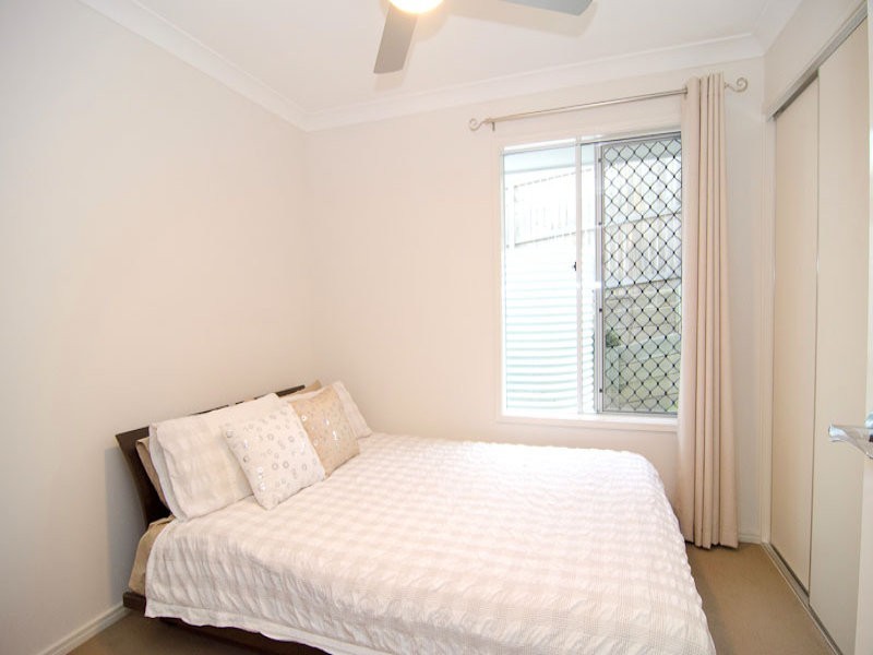 3 Zenith Way, Springfield Lakes QLD 4300