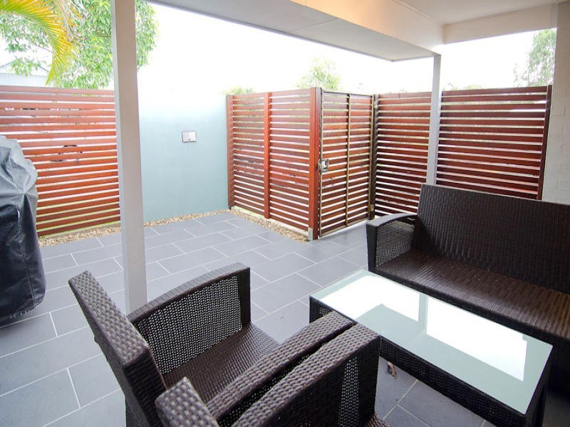 3 Zenith Way, Springfield Lakes QLD 4300