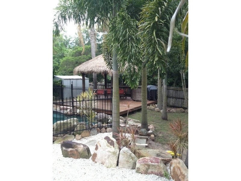 6 Stanley Court, Camira QLD 4300