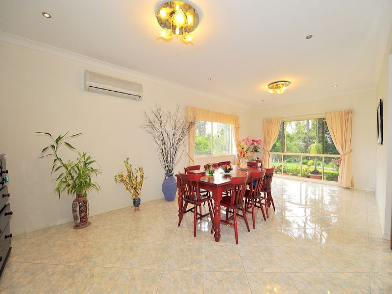 19 Amadeus Circuit, Springfield Lakes QLD 4300