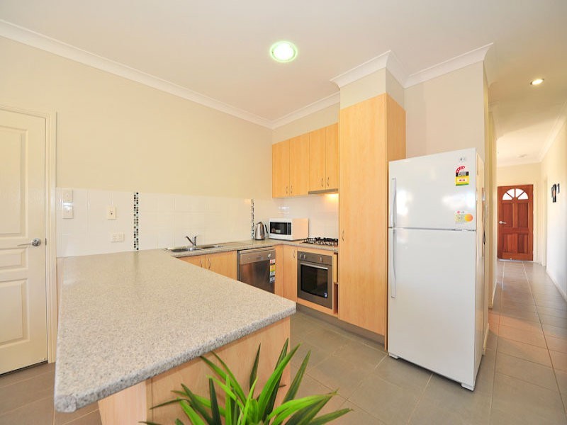 21 Grand Canyon Drive, Springfield Lakes QLD 4300