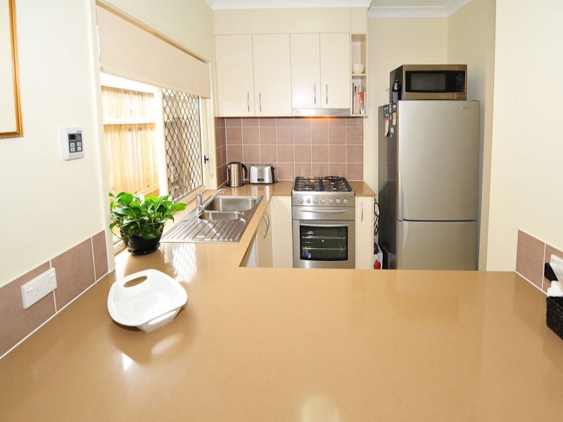 6 Rocky Cape Street, Springfield Lakes QLD 4300