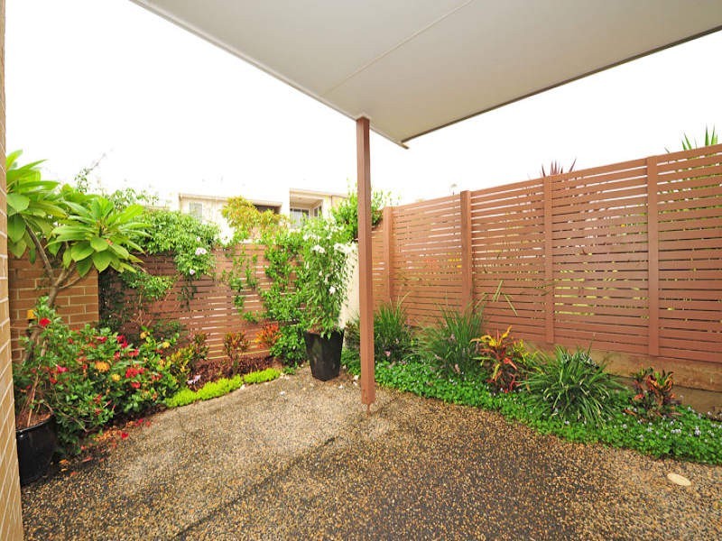 6 Rocky Cape Street, Springfield Lakes QLD 4300