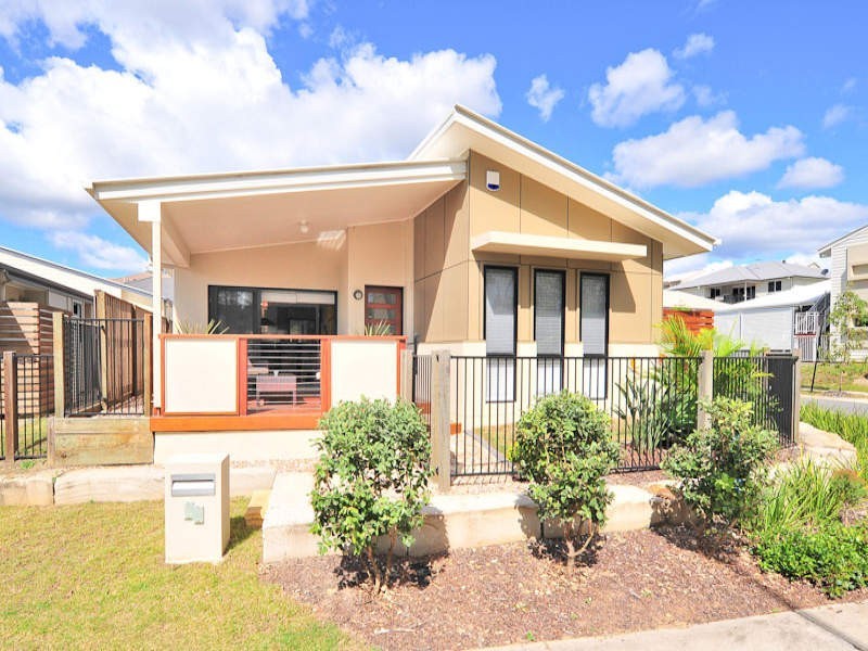 96 Grande Avenue, Springfield Lakes QLD 4300