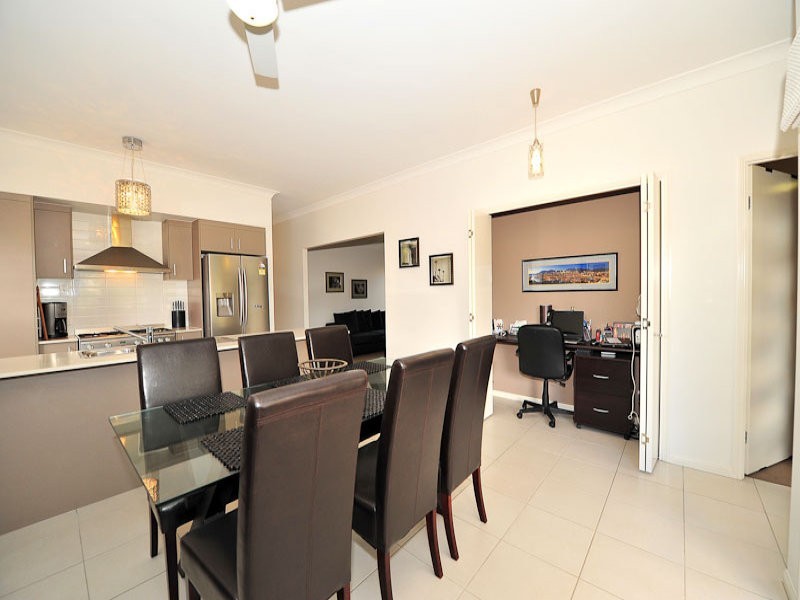 96 Grande Avenue, Springfield Lakes QLD 4300