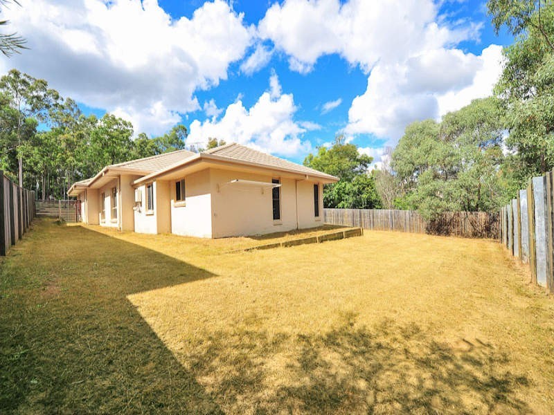 15 Mahogany Rise, Brookwater QLD 4300
