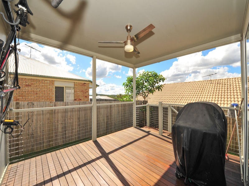 30 Esperance Crescent, Springfield Lakes QLD 4300