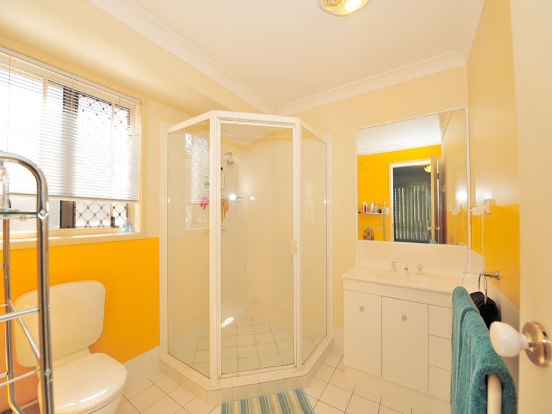 94 James Josey Avenue, Springfield Lakes QLD 4300
