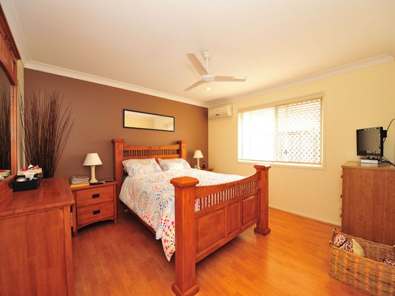5 Emerson Close, Springfield Lakes QLD 4300