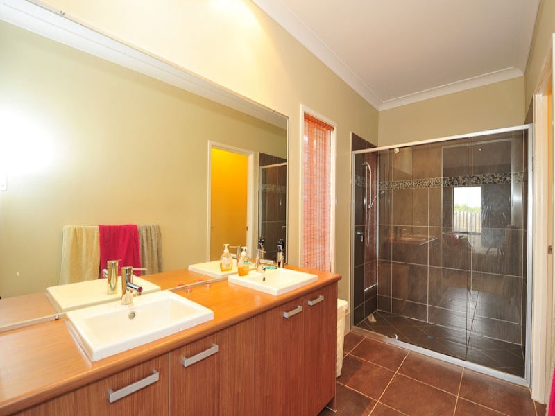 26 The Promenade, Springfield Lakes QLD 4300