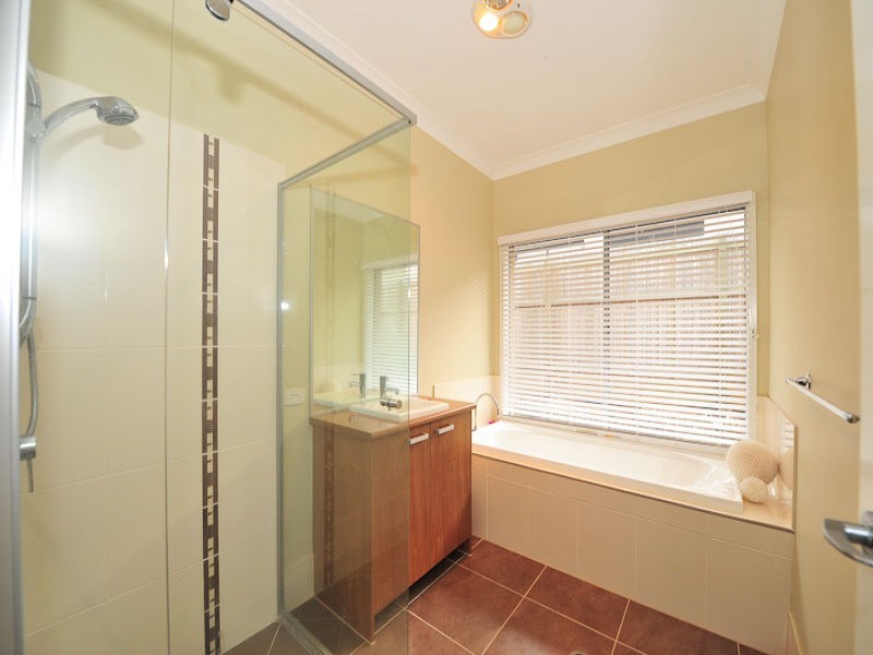 26 The Promenade, Springfield Lakes QLD 4300