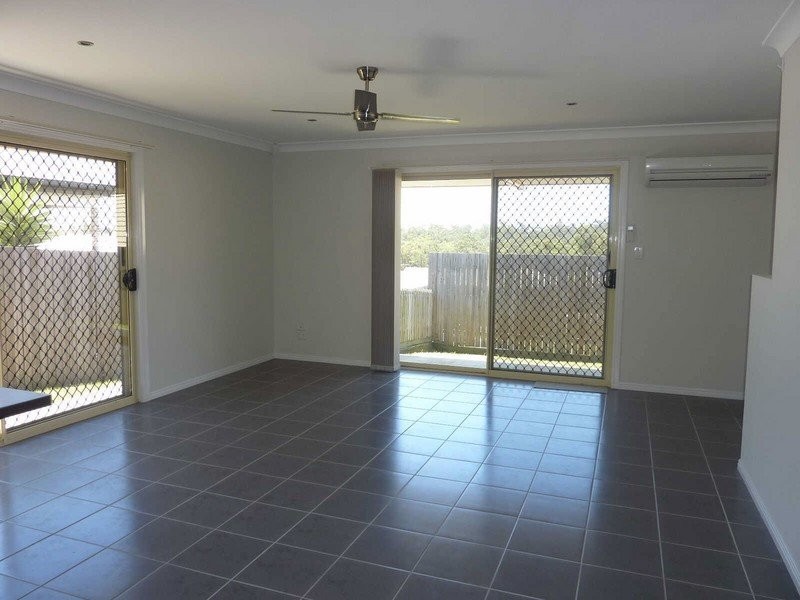 24 Esperance Crescent, Springfield Lakes QLD 4300